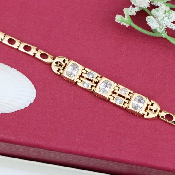 "Elegant Rose Gold Bracelet with Oval Crystal Accents, XPBL0937 - Picture 12 of 12